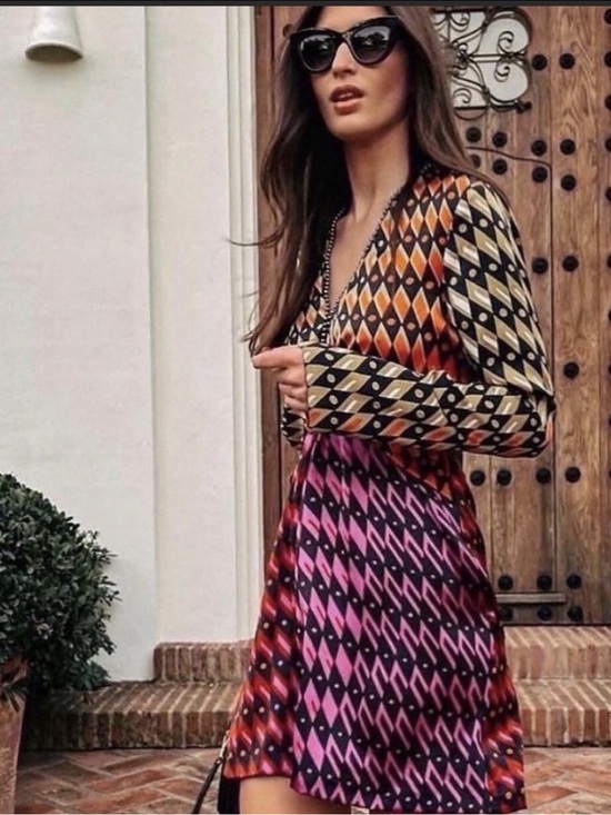 Zara Dresses & Skirts - Zara Multicolor Printed Long‑Sleeve Mini Dress with Beaded Neckline
